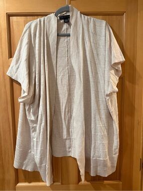 Joan Vass Cream Open-Front Short-Sleeve Cardigan